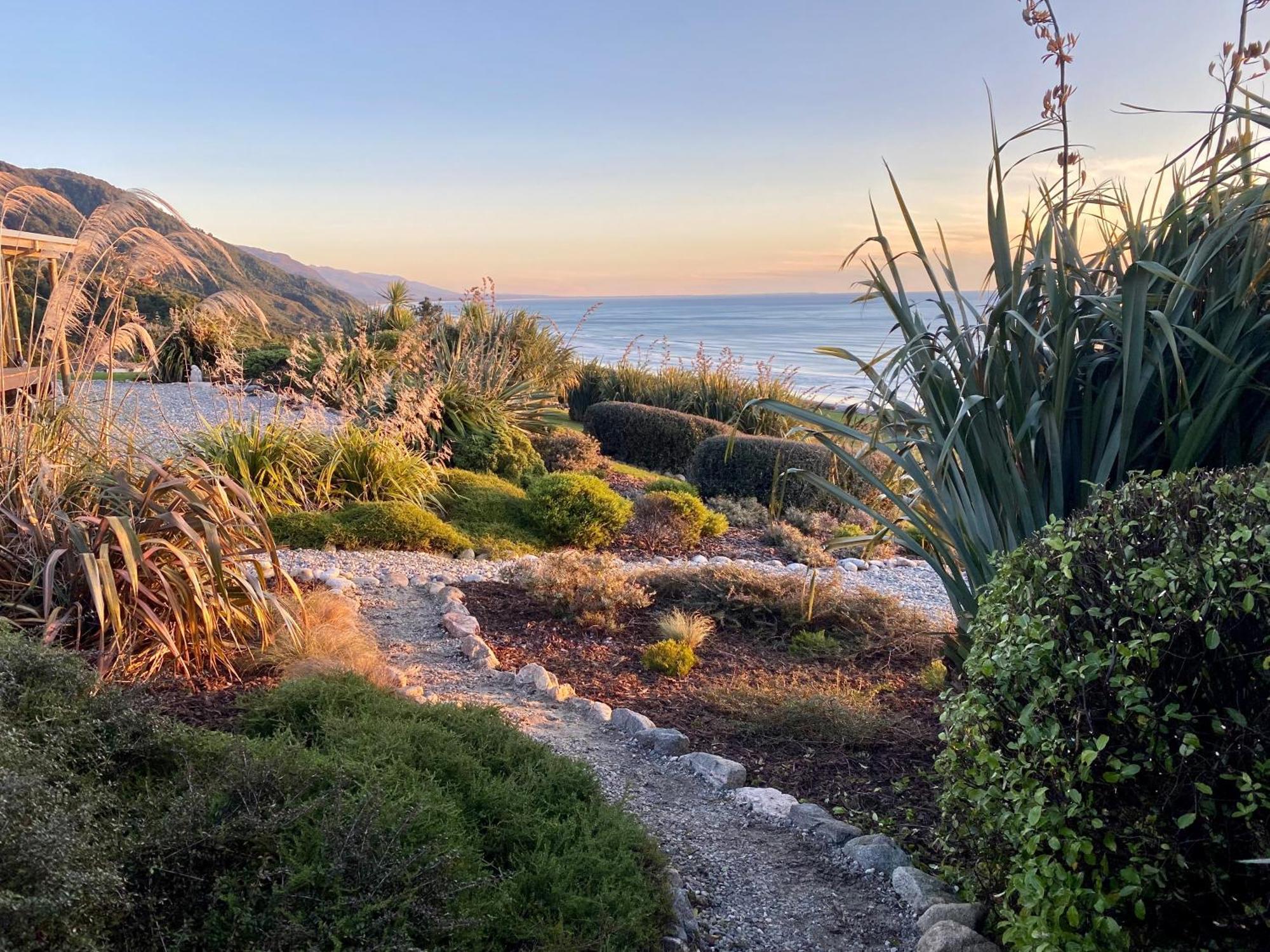 Wild Weka Eco Stay - Off-Grid 4Wd Recommended Waimarie 外观 照片